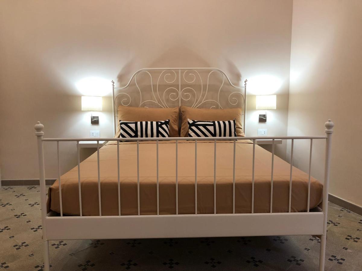 B&B Meliora Rooms Avola Exterior photo