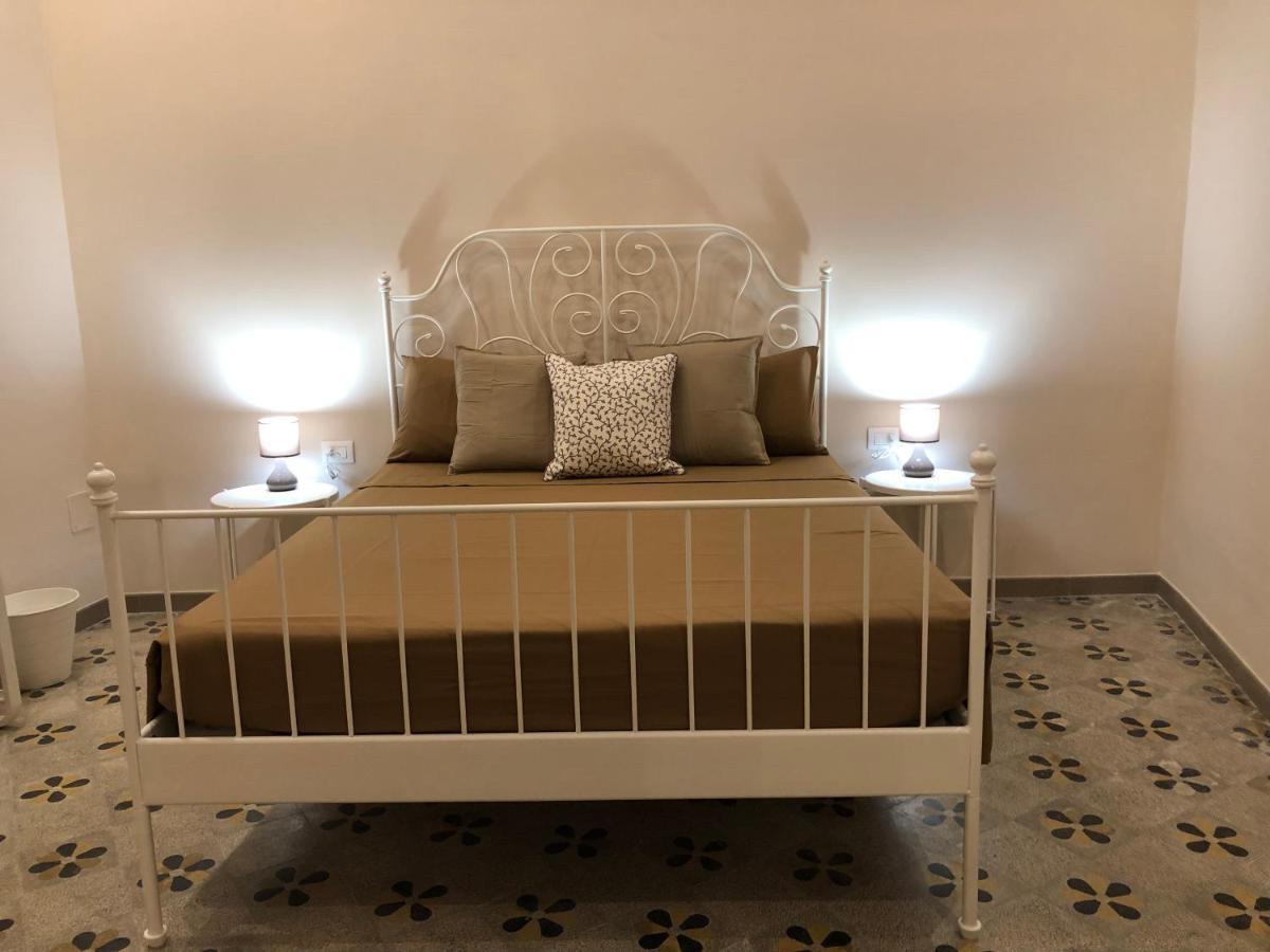 B&B Meliora Rooms Avola Exterior photo